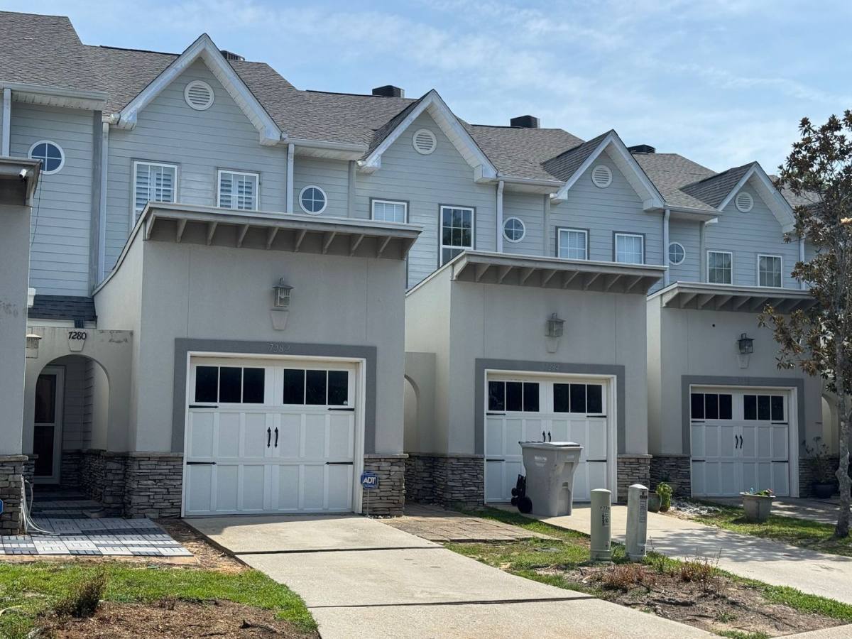 Townhouse for rent at 7282 Jacobs Trail, Navarre, FL 32566