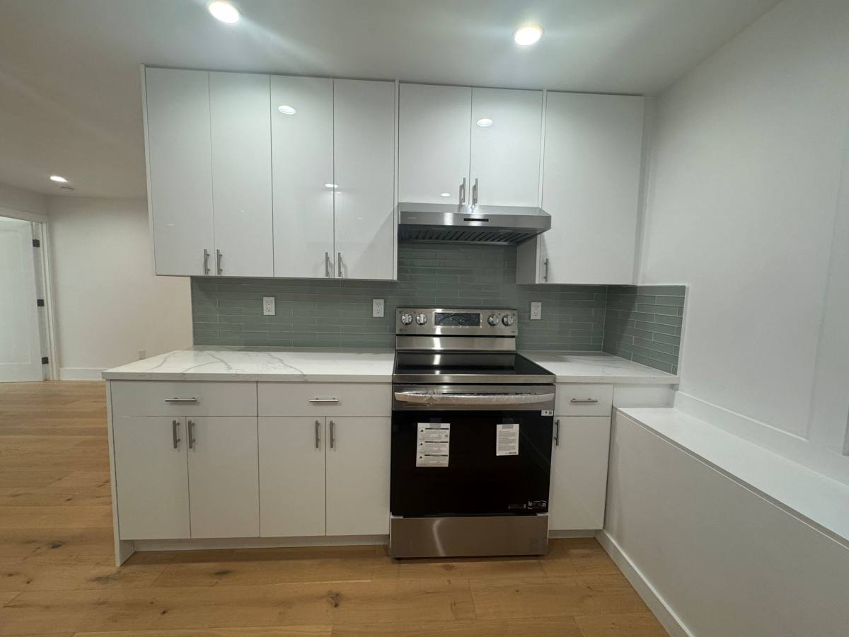 Apartment for rent at 53 Ledyard St #53A, San Francisco, CA 94124