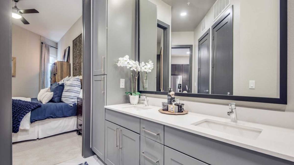 Apartment for rent at 4806 McKinney Ave #S2-17, Dallas, TX 75205