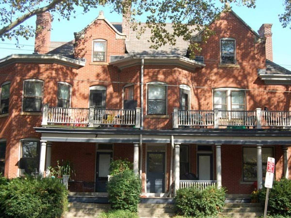 Apartment for rent at 868-870 Neil Ave, Columbus, OH 43215