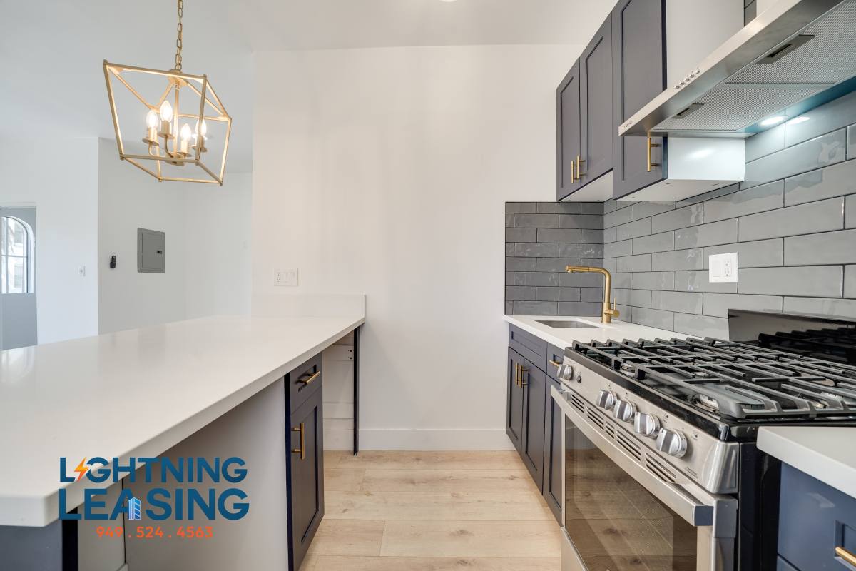 Apartment for rent at 1924 Whitley Ave #24D, Los Angeles, CA 90068