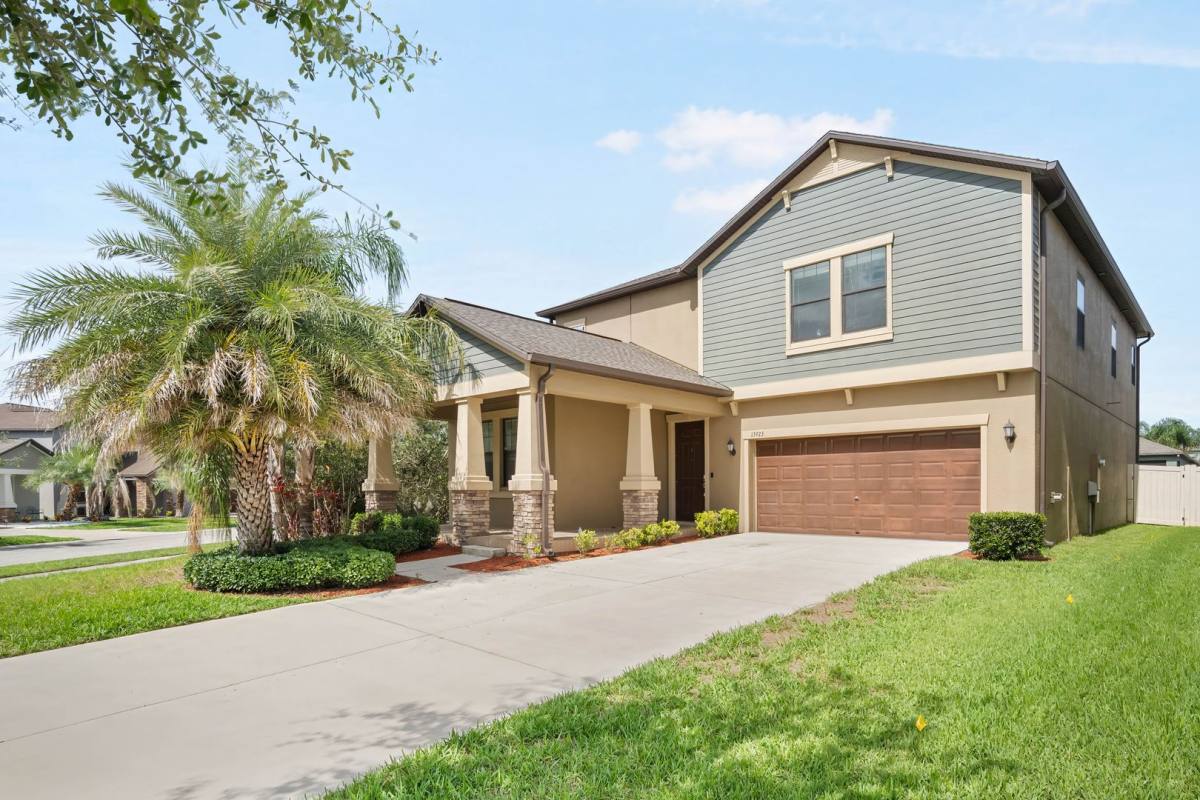 House for rent at 13923 Roseate Tern Lane, Riverview, FL 33579