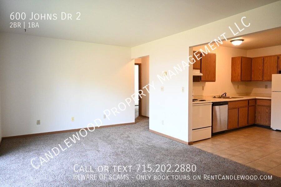 Apartment for rent at 600 Johns Dr #2, Stevens Point, WI 54481