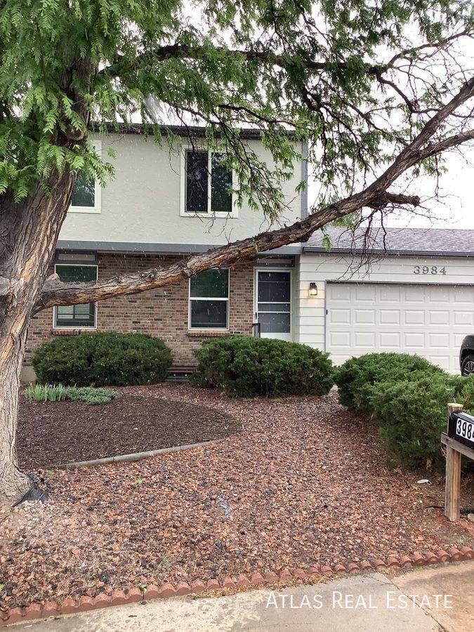 House for rent at 3984 S Richfield St, Aurora, CO 80013