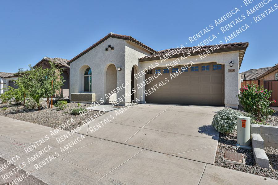 House for rent at 1625 W La Mirada Dr, Phoenix, AZ 85041
