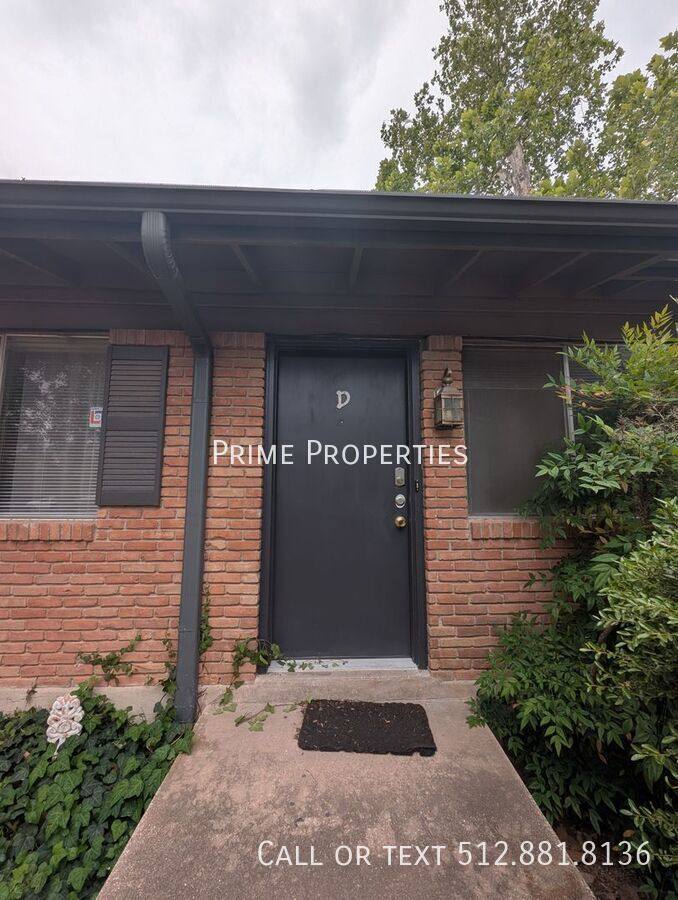 House for rent at 6908 D Circle S Rd, Austin, TX 78745