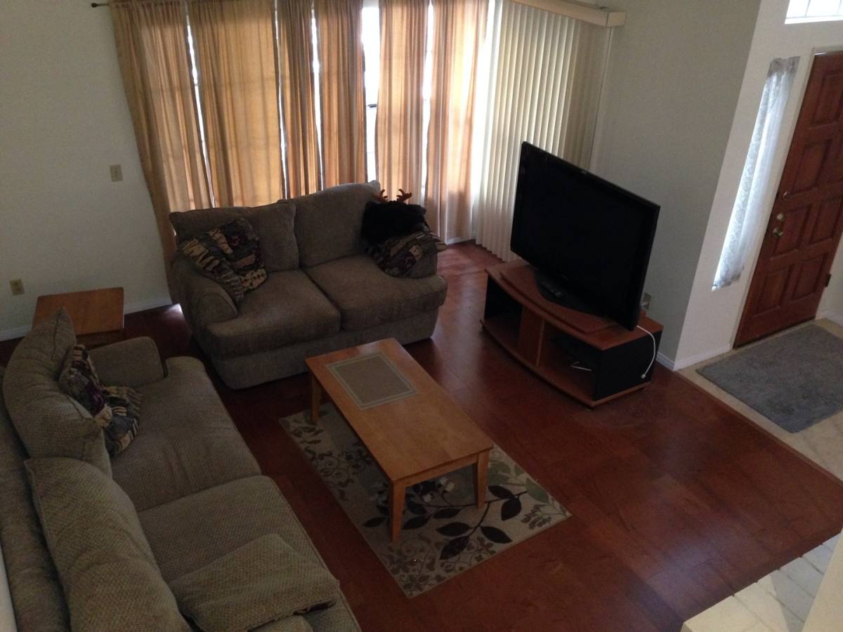 Condo for rent at 3108 Old Bridgeport Way, San Diego, CA 92111