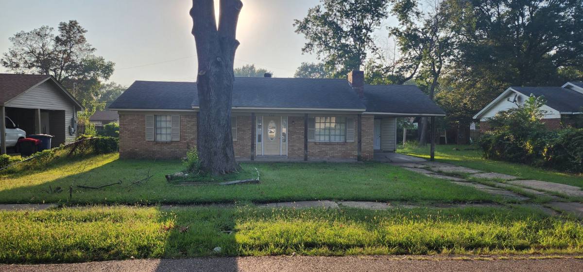 House for rent at 740 N 18th St, West Memphis, AR 72301