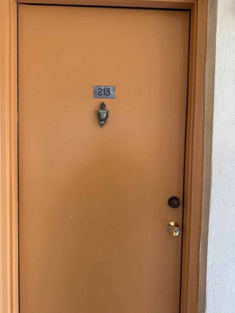 Apartment for rent at 11950 NE 2nd Ave, Miami, FL 33161