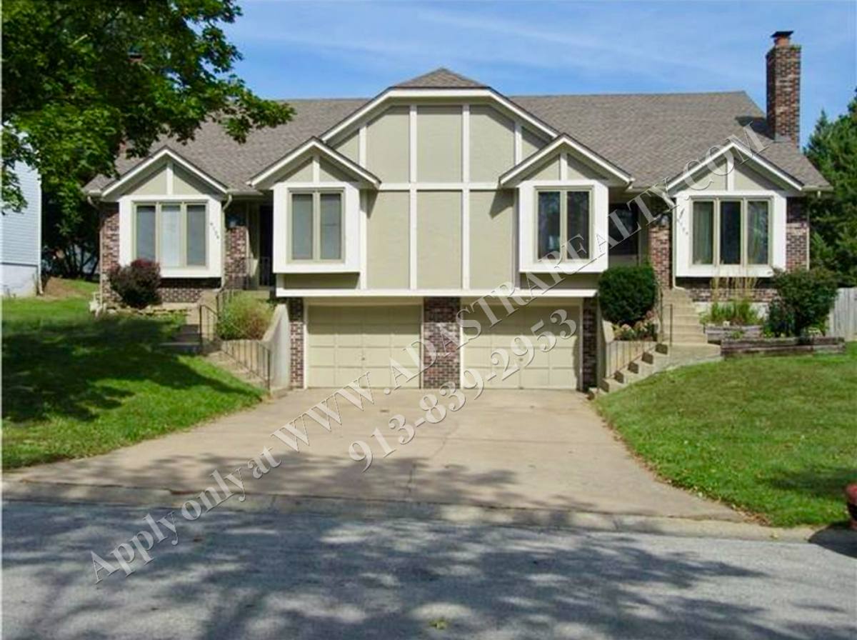 House for rent at 9704 W 83rd Terrace, Overland Park, KS 66212