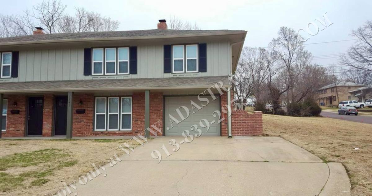 House for rent at 7739 Kessler Lane, Overland Park, KS 66204