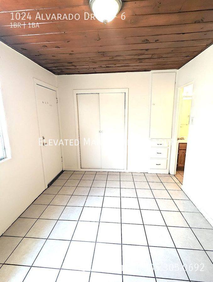 Apartment for rent at 1024 Alvarado Dr SE #6, Albuquerque, NM 87108