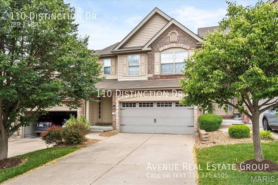 Townhouse for rent at 110 Distinction Dr, Lake Saint Louis, MO 63367