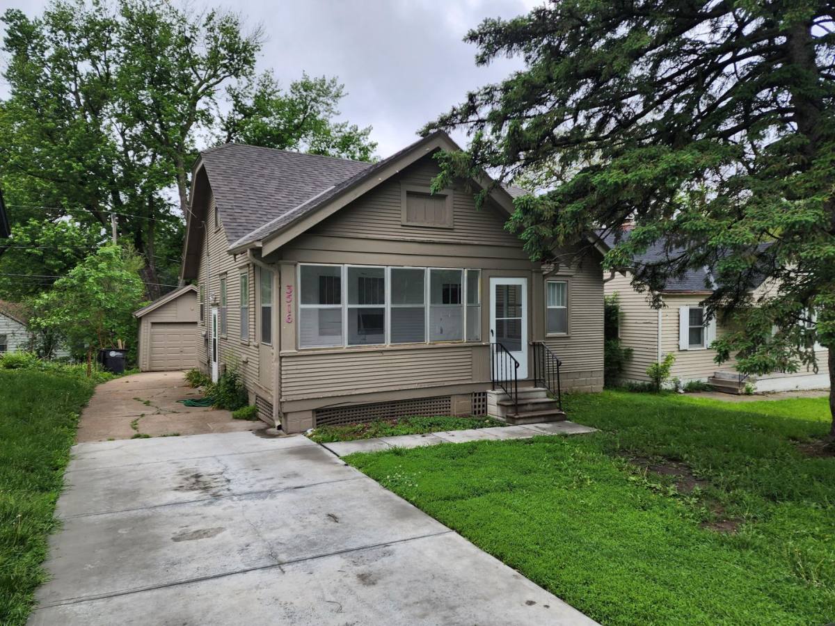 House for rent at 3516 N 47th Ave, Omaha, NE 68104