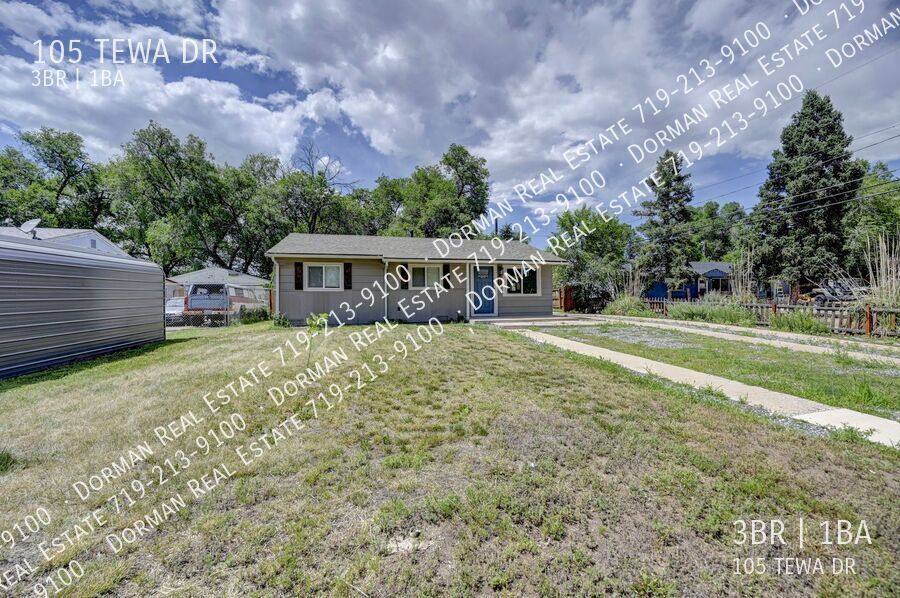 House for rent at 105 Tewa Dr, Colorado Springs, CO 80911