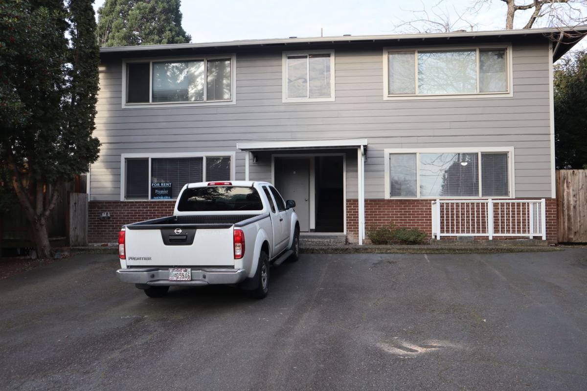 Apartment for rent at 2704 O St, Vancouver, WA 98663