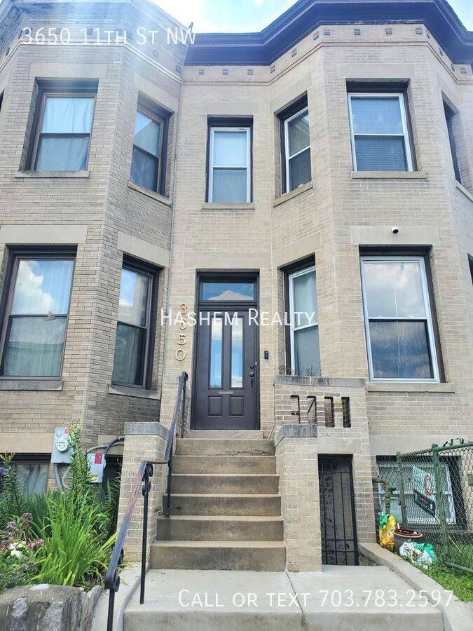 House for rent at 3650 11th St NW, Washington, DC 20010