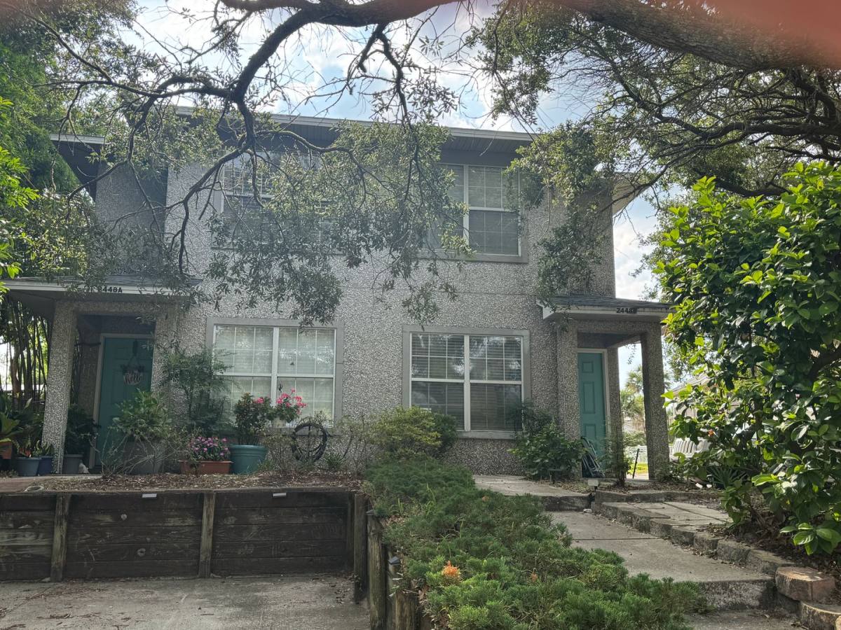 Townhouse for rent at 2448B First Ave, Fernandina Beach, FL 32034