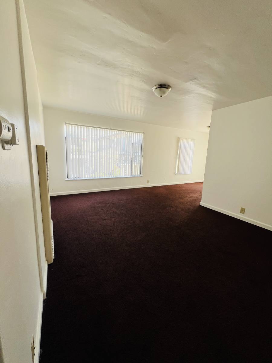 Apartment for rent at 3112 14th Ave #103, Oakland, CA 94602