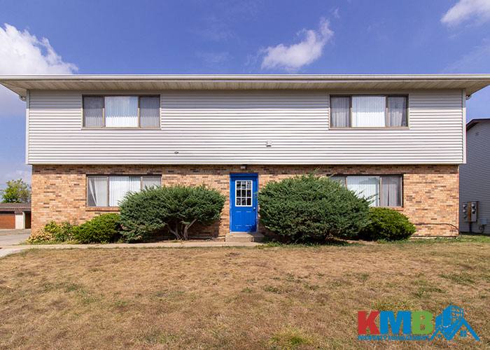 Apartment for rent at 4014 Westover Rd SE #2, Cedar Rapids, IA 52403