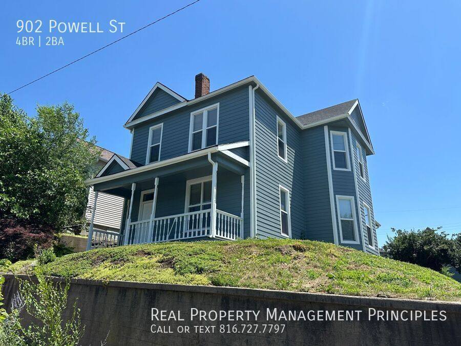 House for rent at 902 Powell St, Columbia, MO 65201