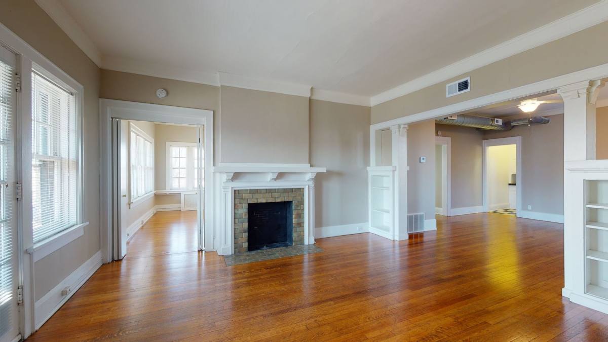 Apartment for rent at 3870 Harney St, Omaha, NE 68131