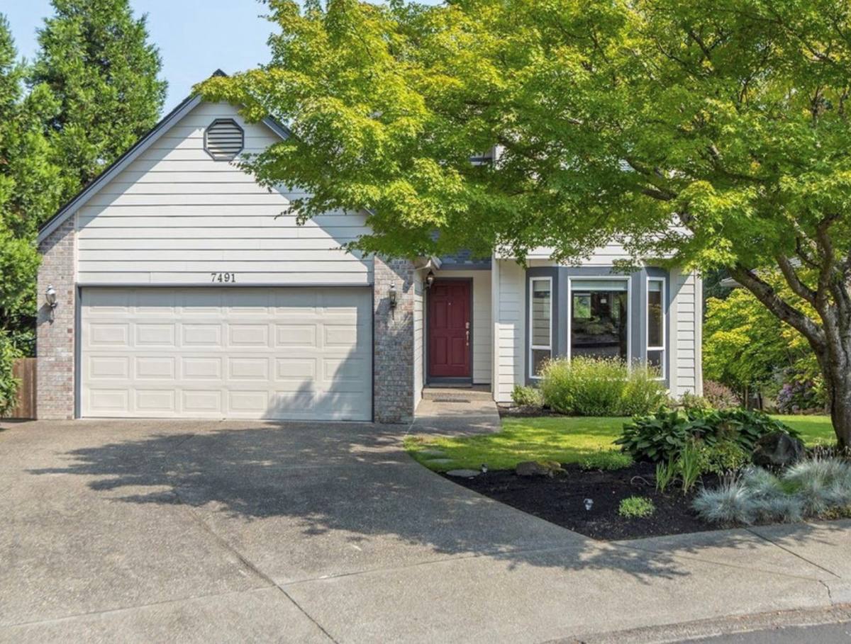 House for rent at 7491 SW Saint John Place, Portland, OR 97223