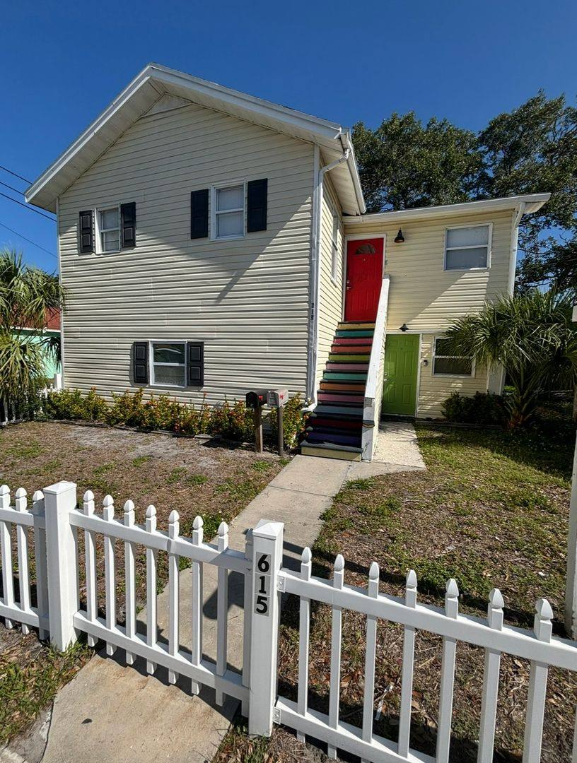 Apartment for rent at 615 29th Ave S, Saint Petersburg, FL 33705
