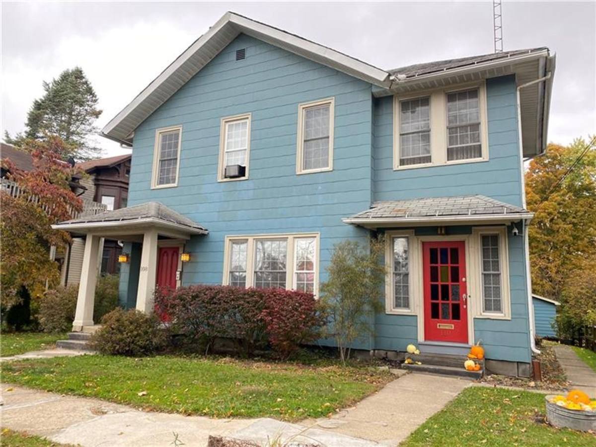 Apartment for rent at 108-110 Shenango St, Greenville, PA 16125