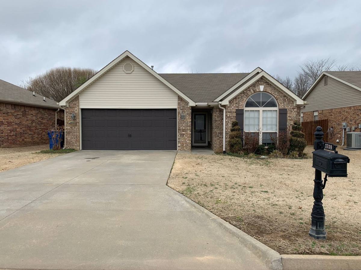 House for rent at 7720 Parkview Dr, Fort Smith, AR 72916