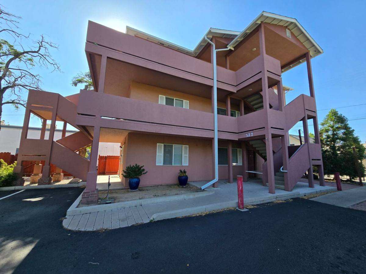 Apartment for rent at 327 Wonder St, Reno, NV 89502