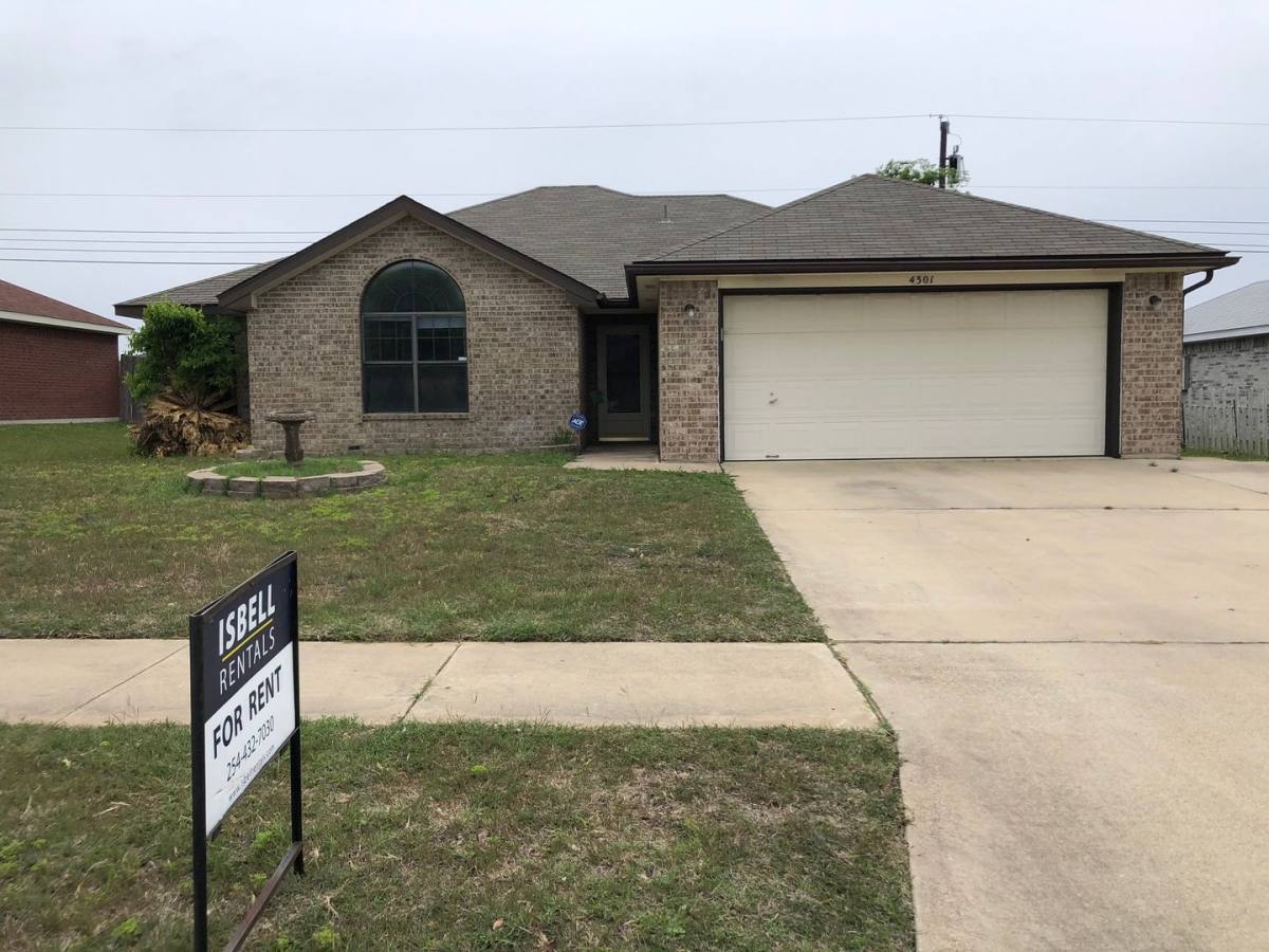 House for rent at 4301 Bowles Dr, Killeen, TX 76549