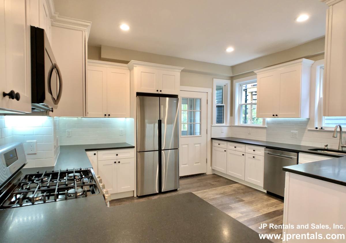 Apartment for rent at 34 Evergreen St #1 Co, Jamaica Plain, MA 02130