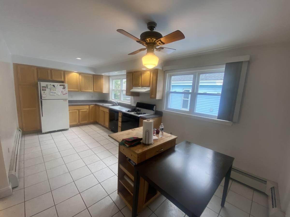 Apartment for rent at 34 Dickinson St #2, Somerville, MA 02143