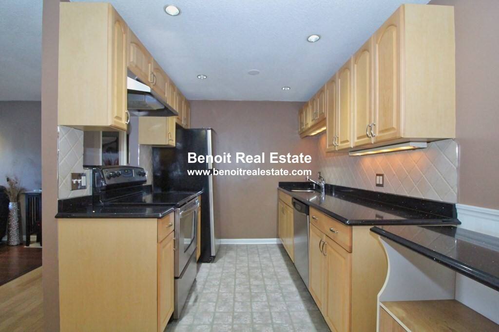Condo for rent at 91 Pleasant St #B5, Medfield, MA 02052