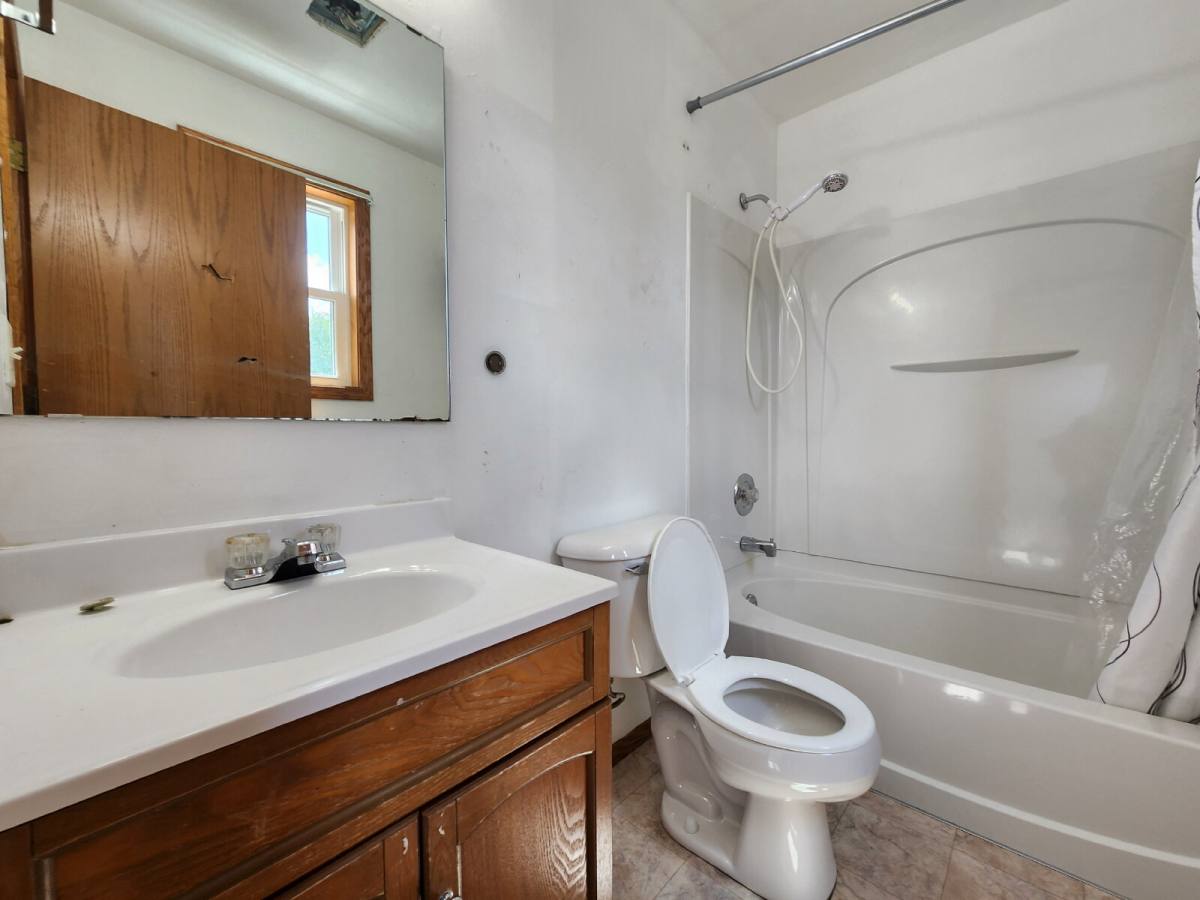 Apartment for rent at 133 Leffert St, Berlin, WI 54923