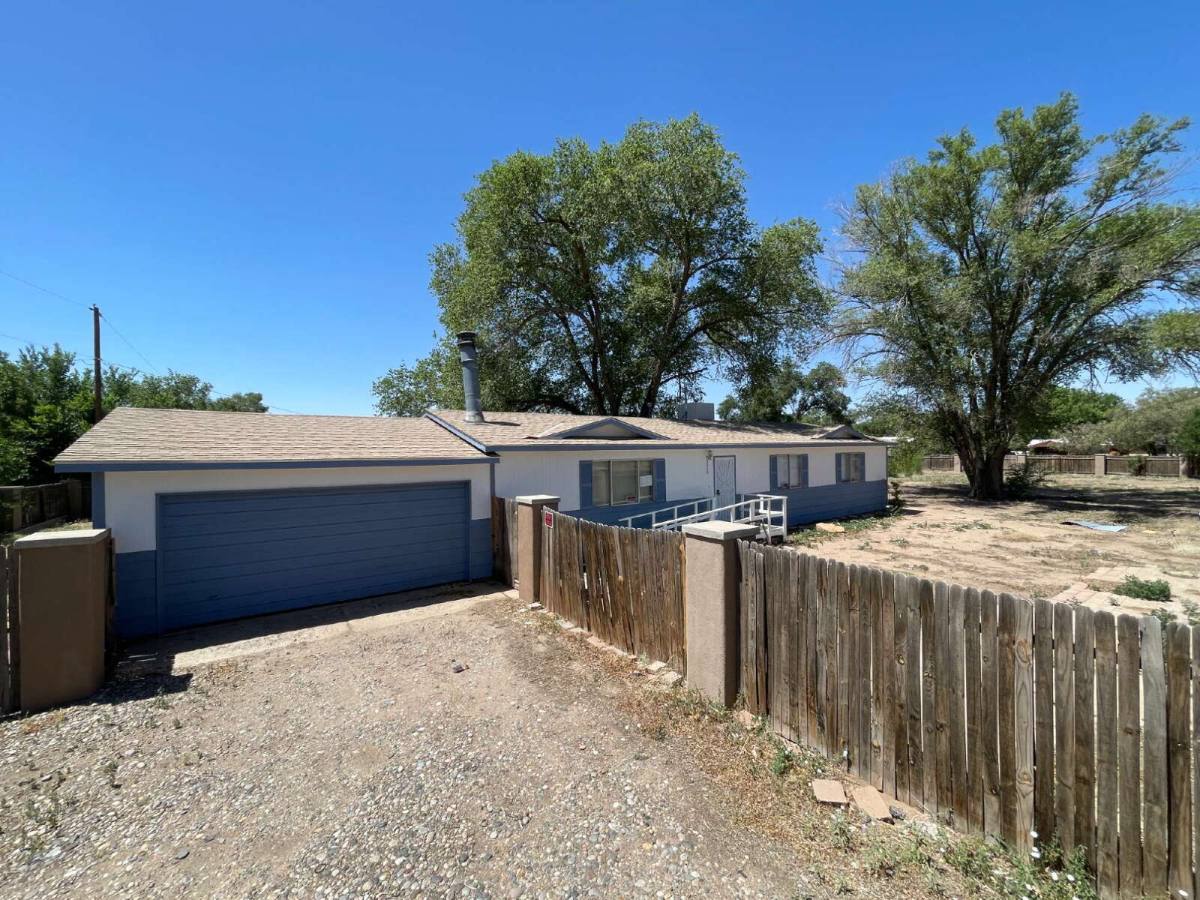 House for rent at 2240 Stoner St SW, Albuquerque, NM 87105