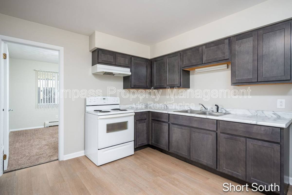 Apartment for rent at 1565 Bacon Ave #3, Portage, MI 49002
