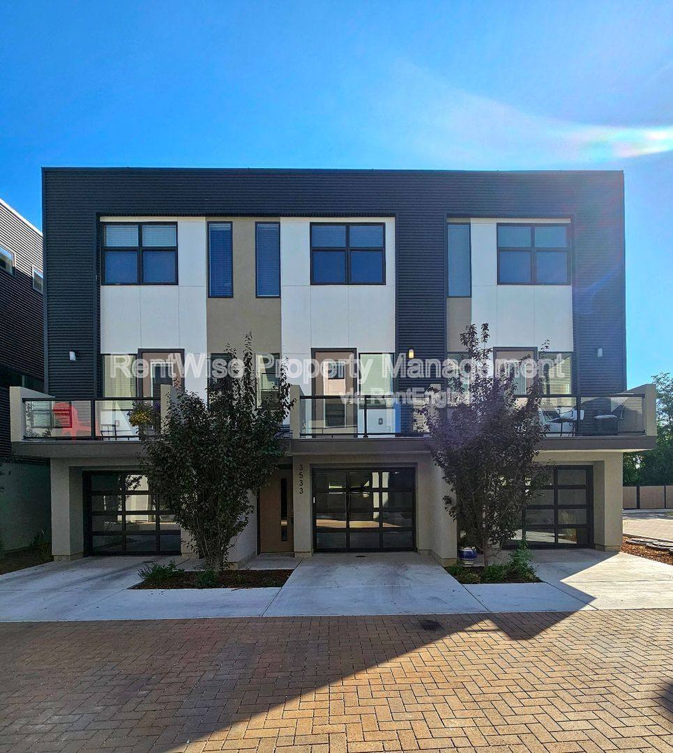 3541 N Waterhouse Lane, Garden City, ID 83714