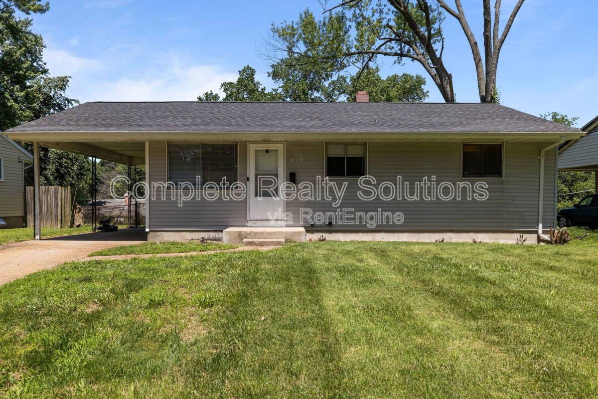 House for rent at 10721 Spring Garden Dr, Saint Louis, MO 63137