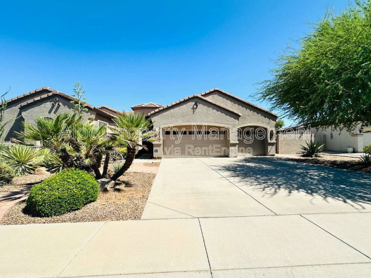 House for rent at 2720 E Hazeltine Way, Chandler, AZ 85249