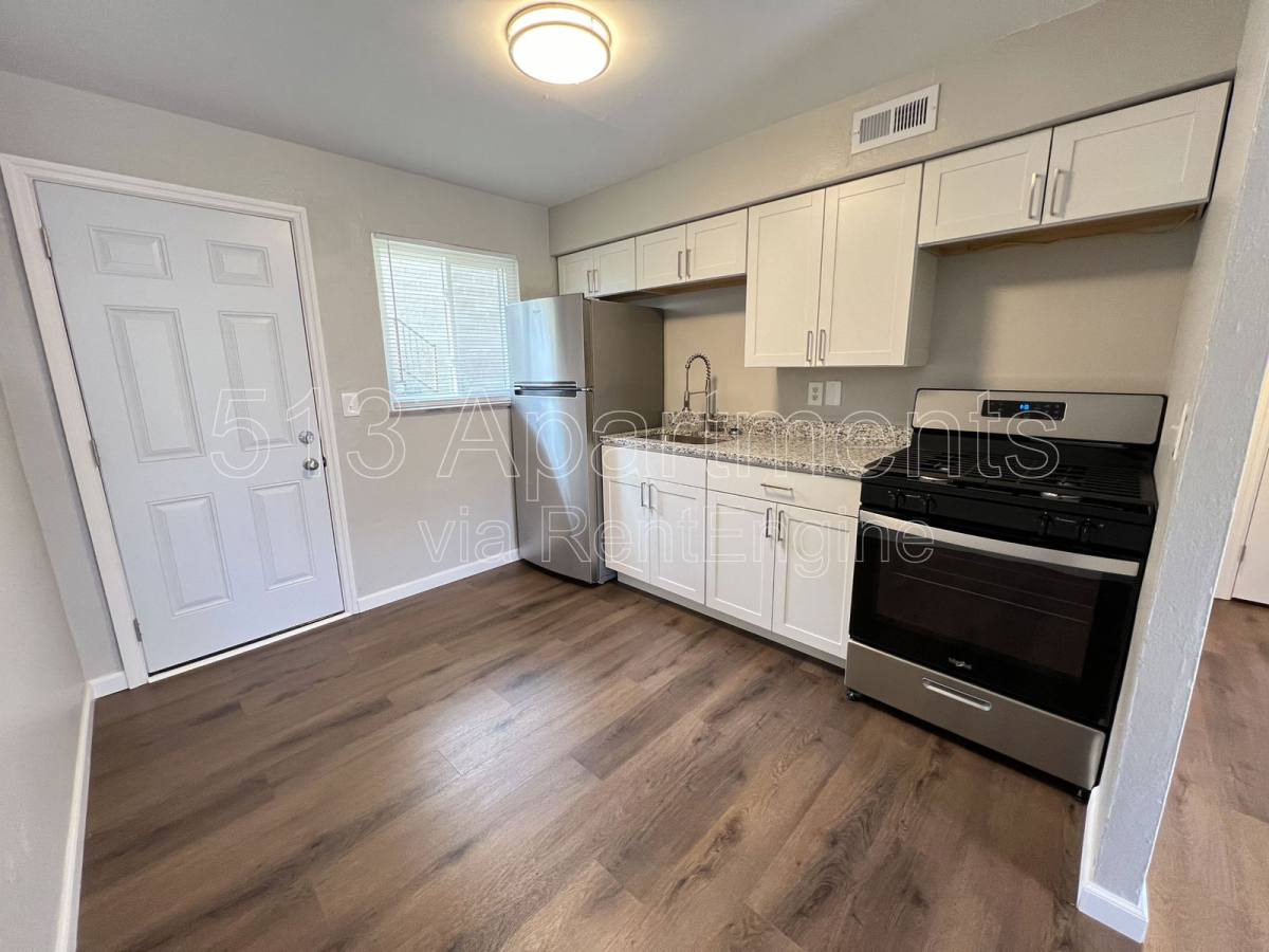 Apartment for rent at 524 Rockdale Ave #3, Cincinnati, OH 45229