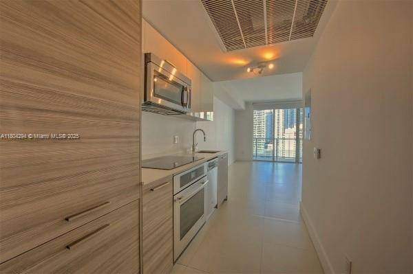House for rent at 1300 Brickell Ave #2013, Miami, FL 33131