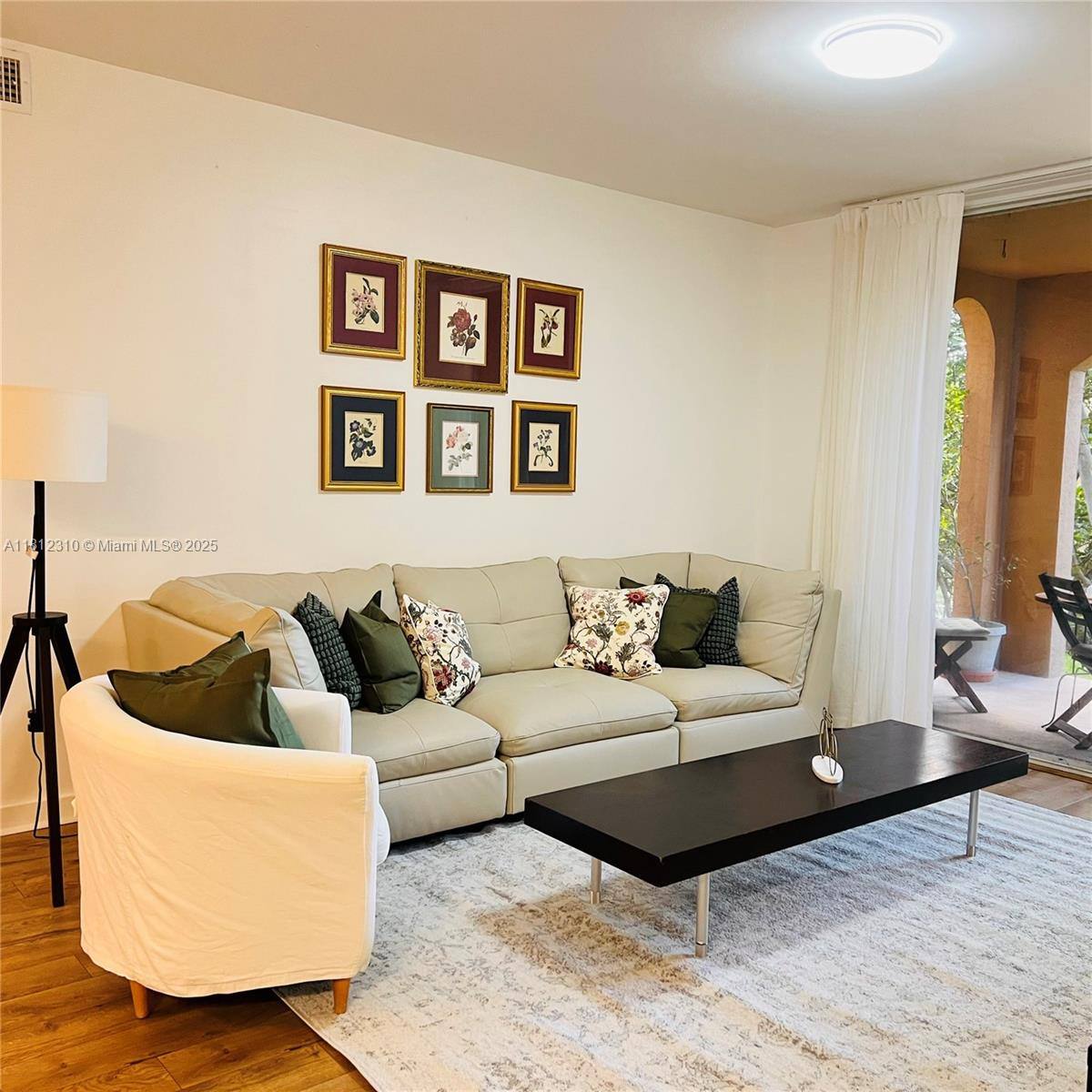 Apartment for rent at 19999 E Country Club Dr #1106, Miami, FL 33180