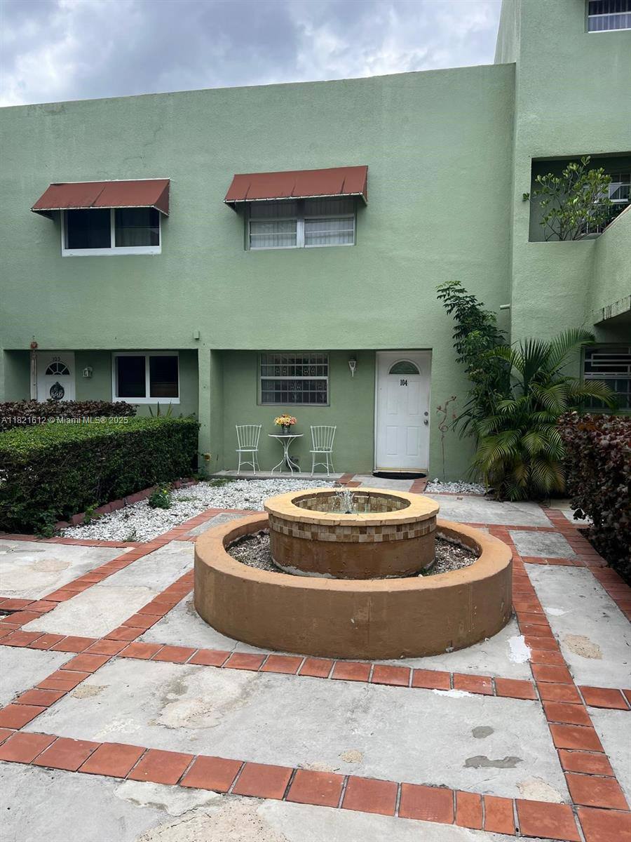 House for rent at 11183 NW 7th St, Miami, FL 33172