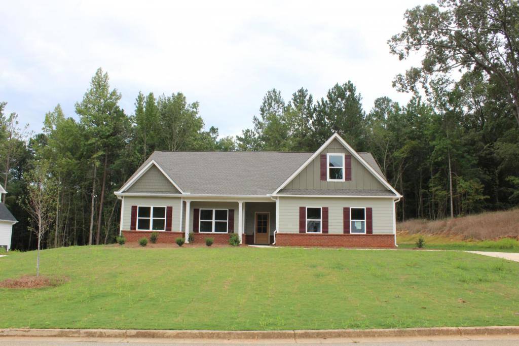 House for rent at 100 Hawthorn Lane, Covington, GA 30014