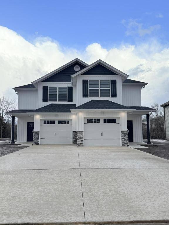 Townhouse for rent at 3425 S Kenser Court, Joplin, MO 64804
