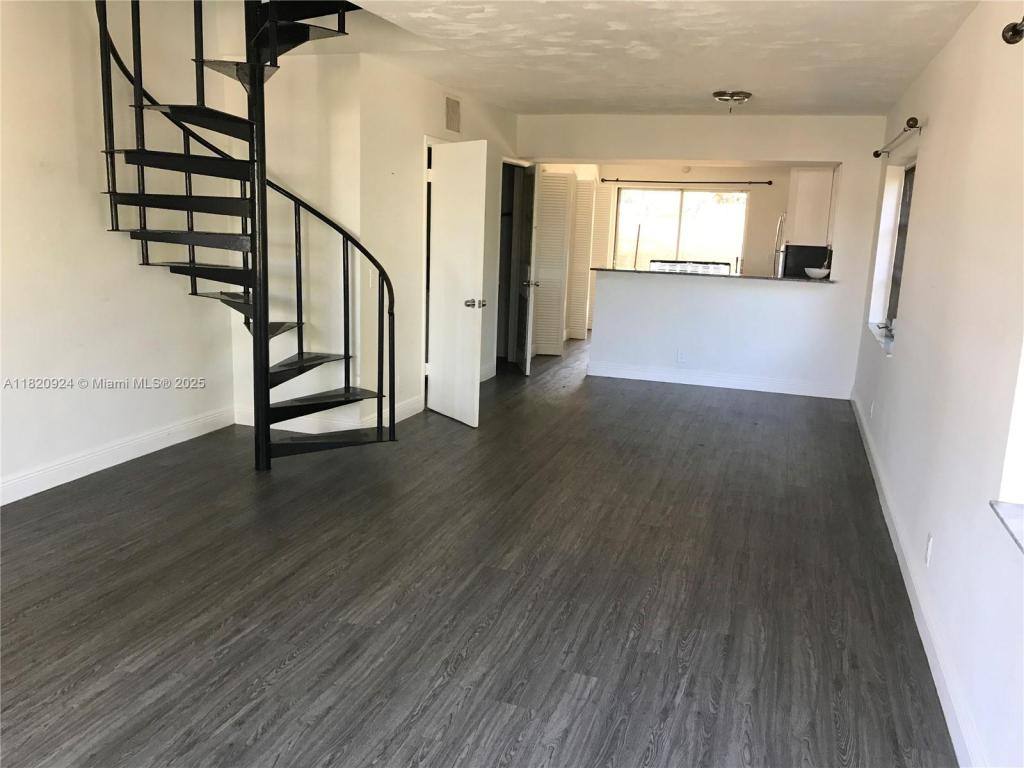 Townhouse for rent at 2444 SW 58th Manor, Fort Lauderdale, FL 33312