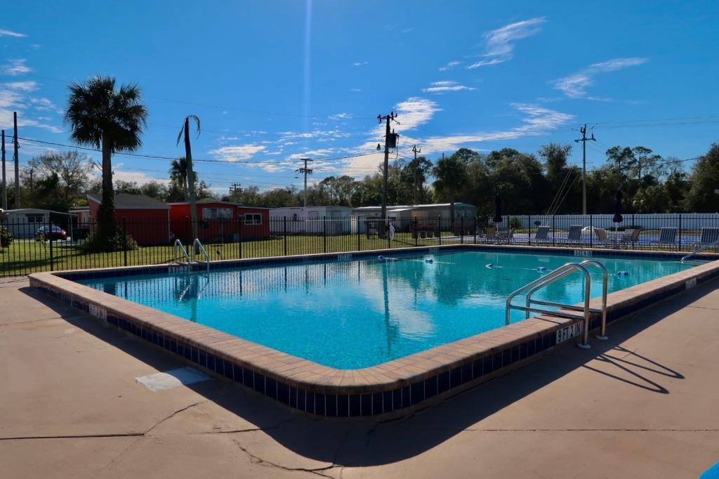 House for rent at 410 Suwanee Dr, North Fort Myers, FL 33917