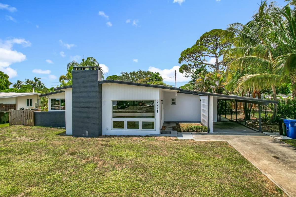 House for rent at 2291 SW 34th Terrace, Fort Lauderdale, FL 33312